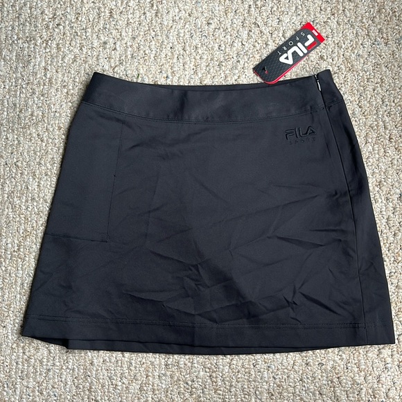 NWT FILA SPORT Golf Black Skort Size 6 - Picture 1 of 16
